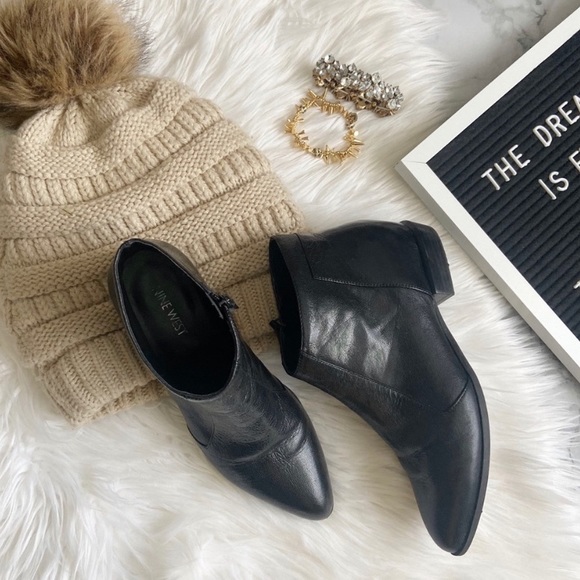 Nine West Shoes - Nine West black leather boots